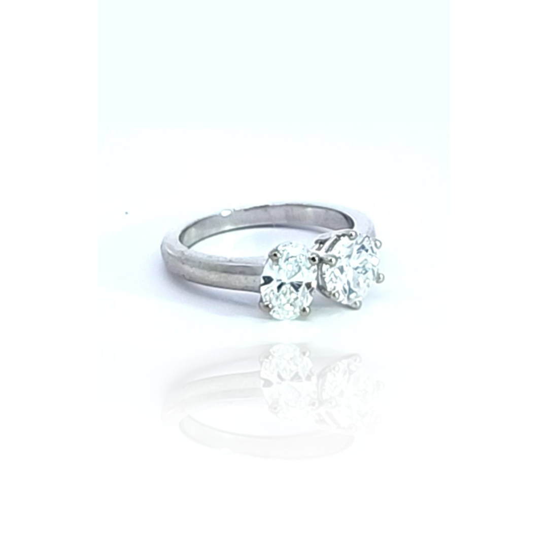 Round & Oval Twin